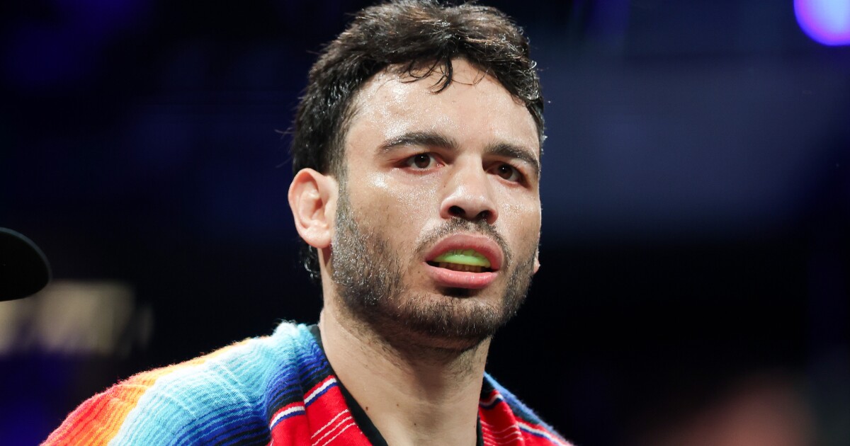 Featured image for Mexican Boxer Julio César Chávez Jr. Detained by ICE Amid Deportation Proceedings