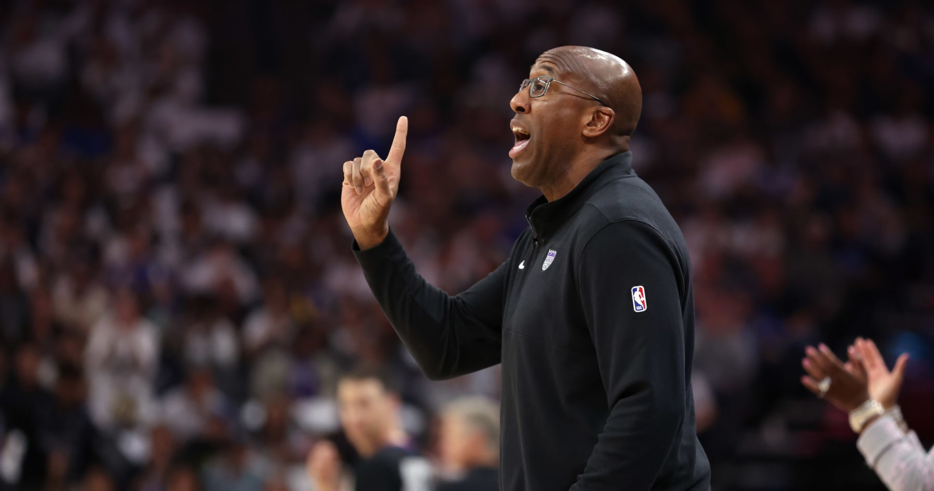 Kings and Coach Mike Brown Halt Contract Extension Talks