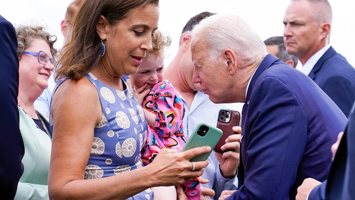 "Biden's Bizarre Encounter in Finland Leaves Twitter Users Bewildered"