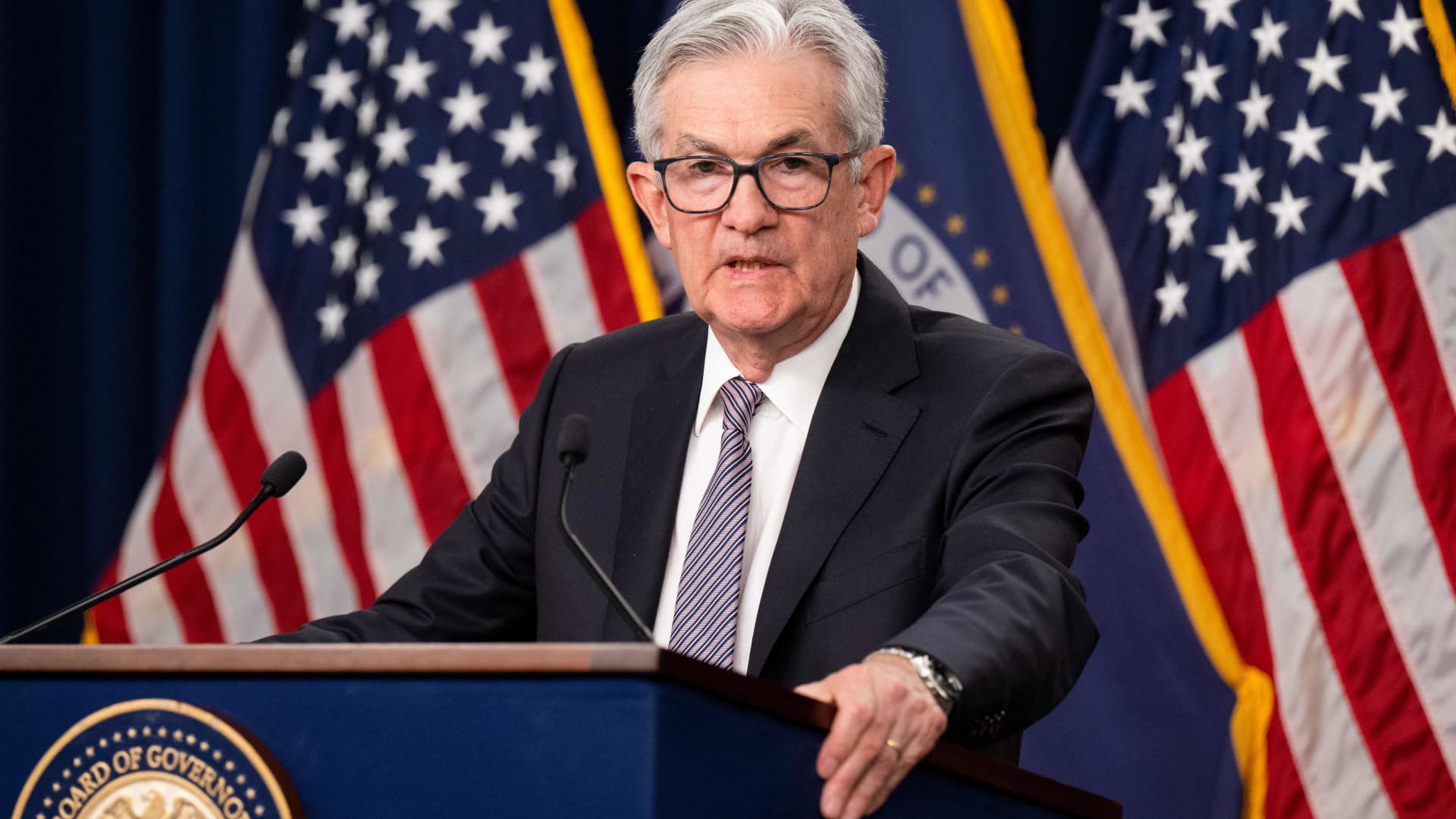 Powell and Bernanke discuss Fed policy in live event.