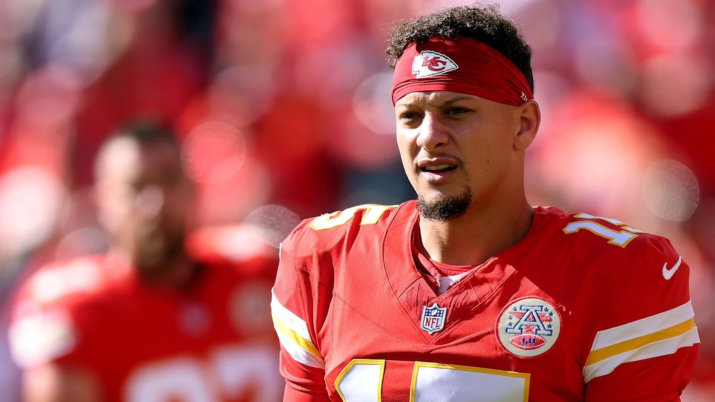 Featured image for Mahomes' Rehab and Recovery Timeline After ACL Injury