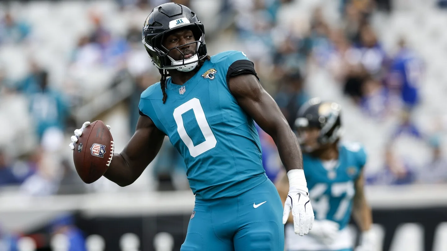 Panthers add Devin Lloyd to bolster linebacker corps on 3-year deal