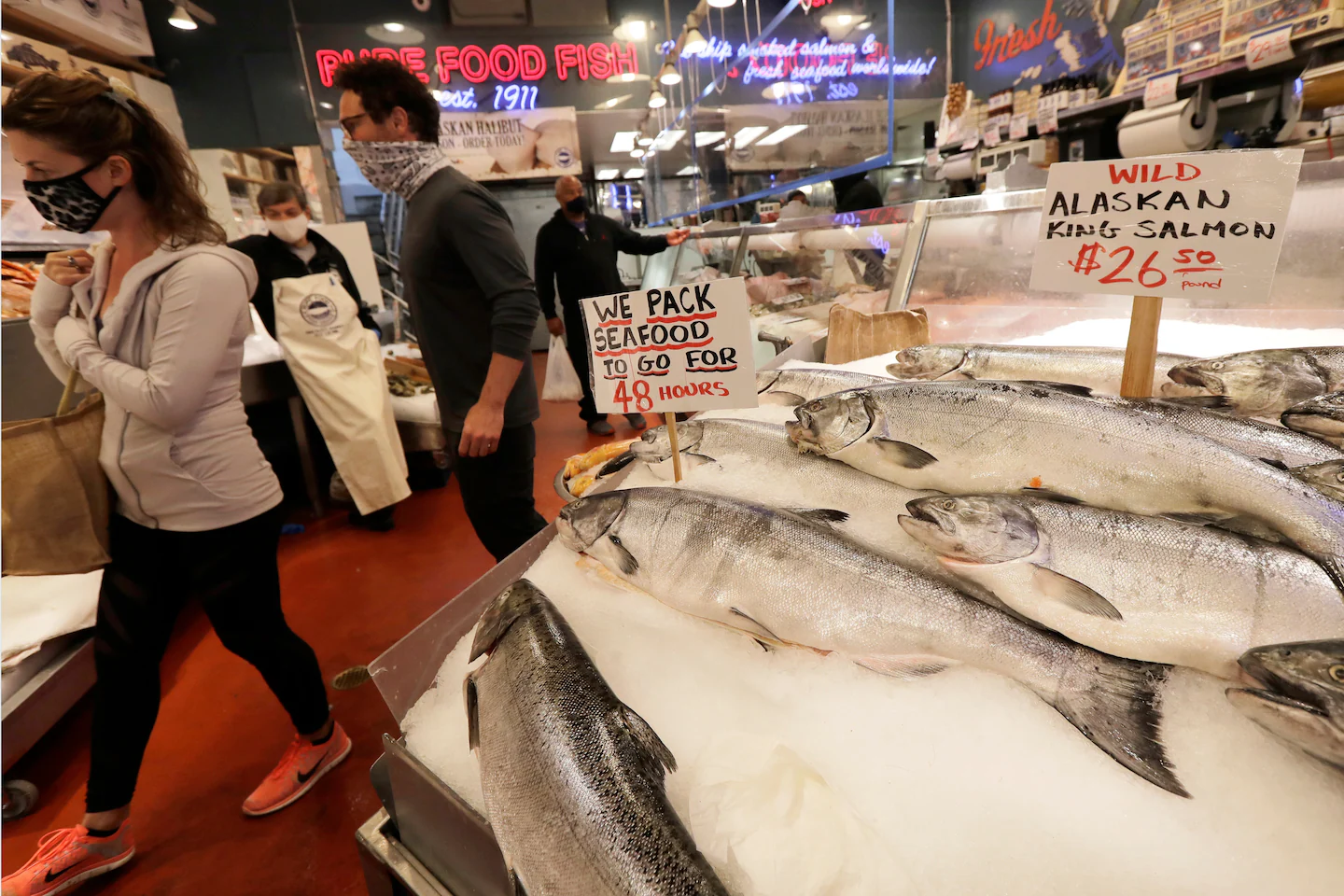 Featured image for Global Fish Trade Elevates Risk of 'Forever Chemicals' in Seafood