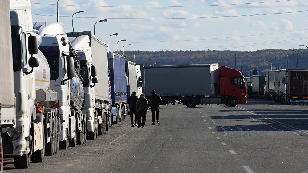 Featured image for Polish Transport Companies Cause Gridlock at Ukraine Border for Truckers