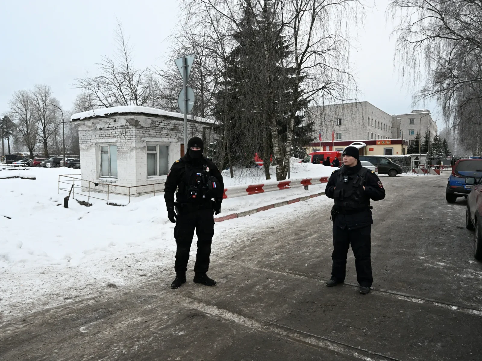 Explosion at Russian military police facility near St. Petersburg leaves at least three dead