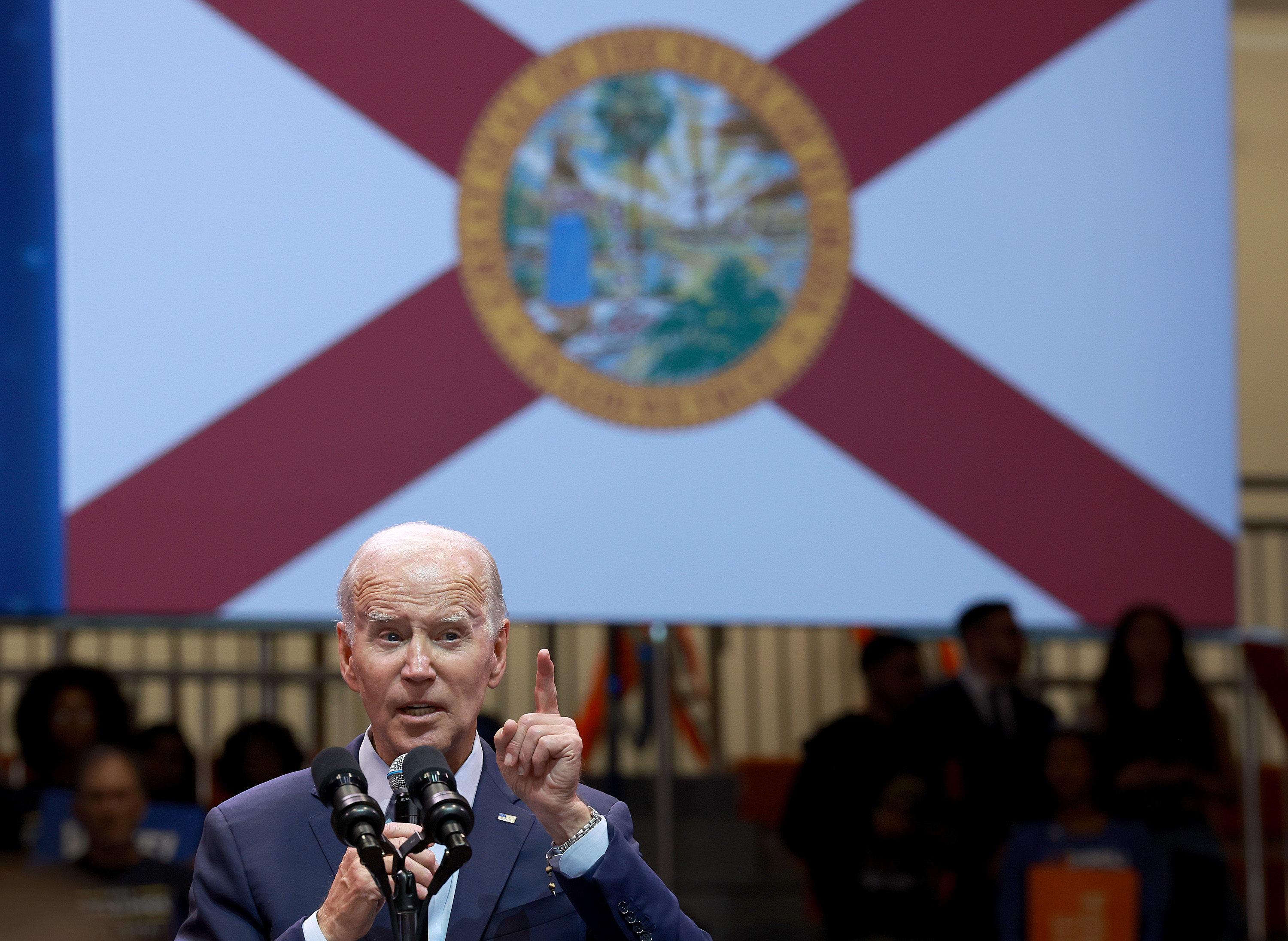 "Biden's South Florida Swing: Fundraising, Campaign Stops, and Airport Delays"