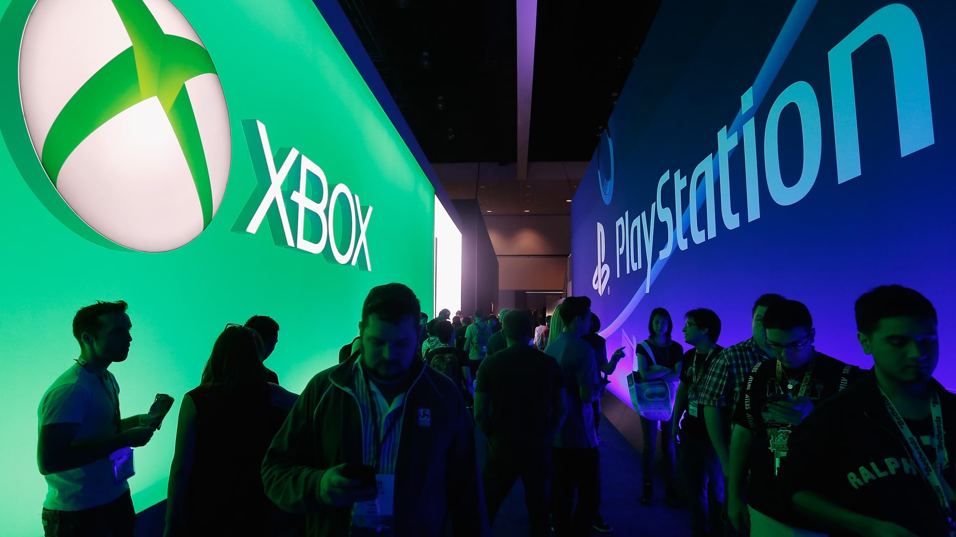 "Microsoft and Sony secure deal to maintain Call of Duty on PlayStation"