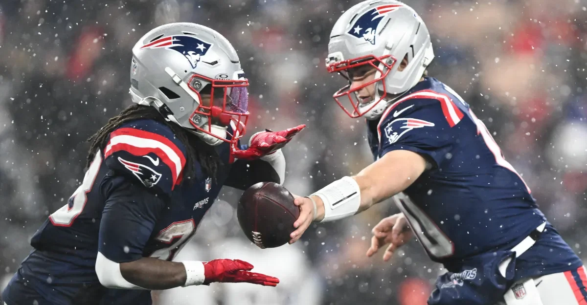 Patriots ride stout defense to 28-16 divisional playoff win over Texans