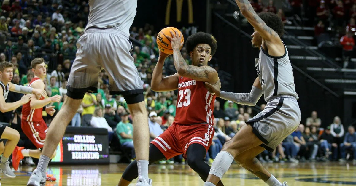 Wisconsin advances to NIT semifinals with road win over Oregon.