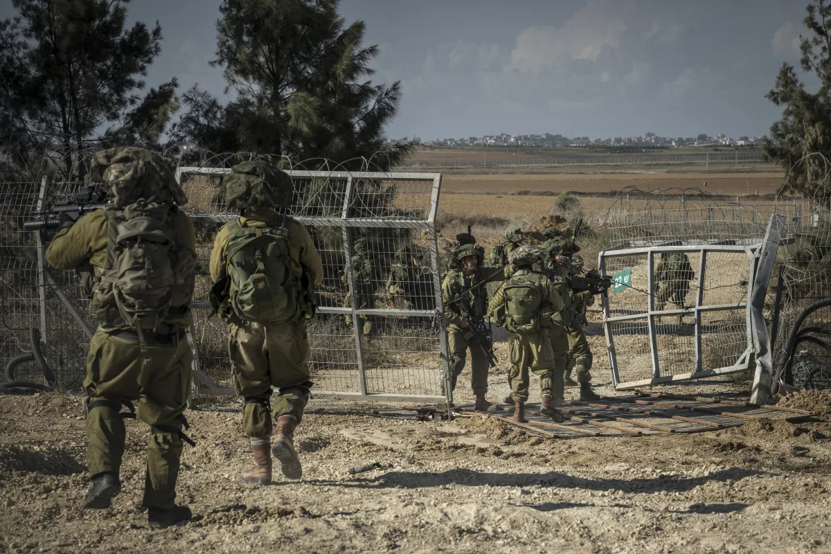 Israelis Rally in Response to Hamas Attack, Preparing for Ground Invasion of Gaza