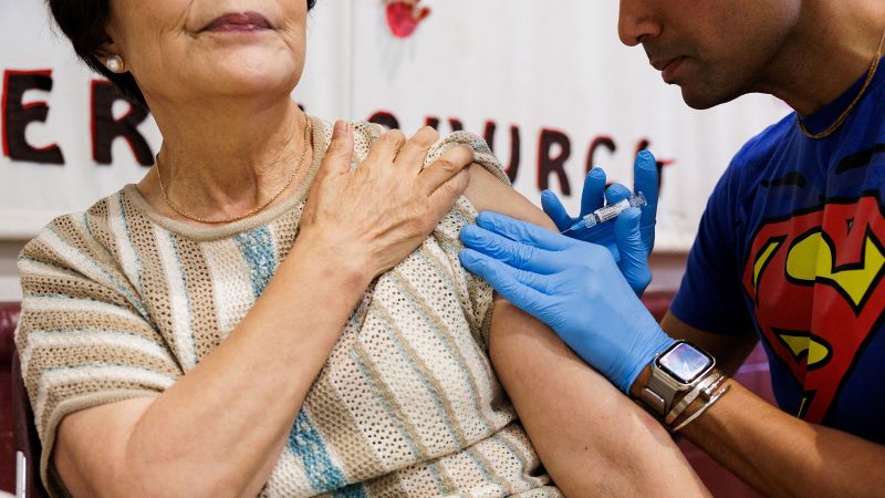 Featured image for Universal Covid-19 Vaccination Could Save More Lives in the US