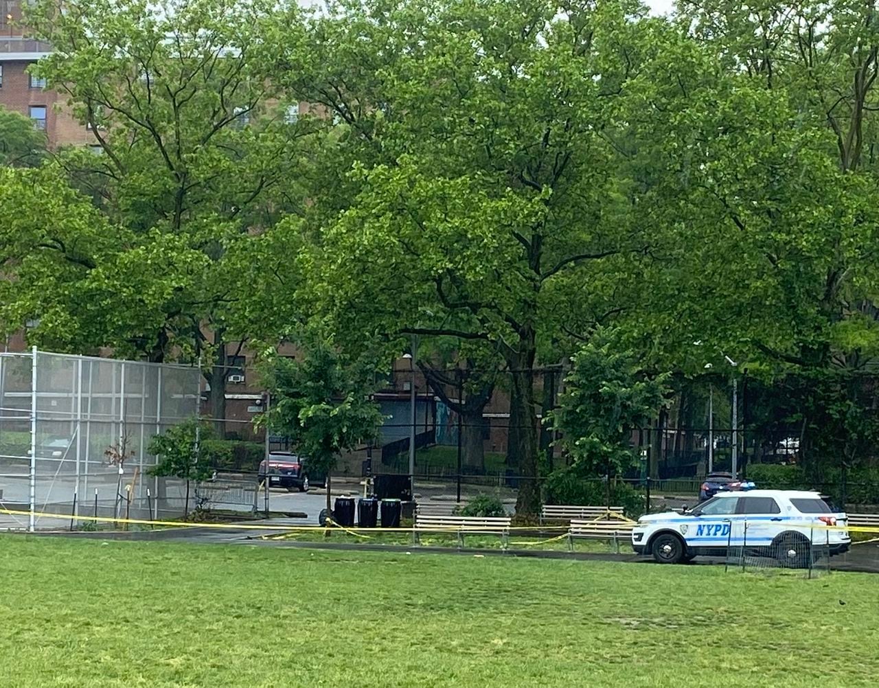 13-year-old boy shot in head at Staten Island playground, police search for suspects.