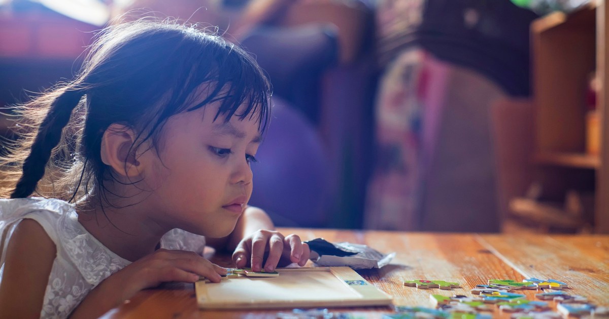 Kids Outsmart AI: Young Children Beat Large Language Models in Problem-Solving