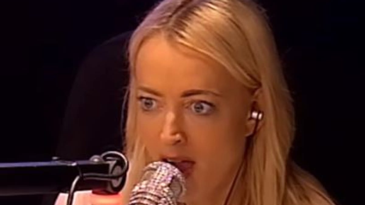 Featured image for Drake's Reaction to Alleged X-Rated Video Sparks Social Media Frenzy