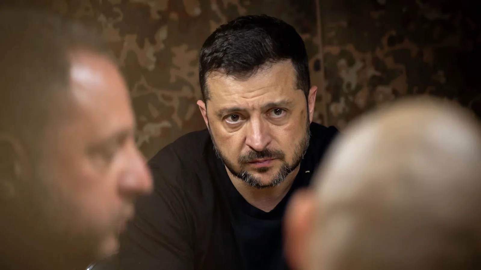 Zelenskyy confronts mounting pressure amid diplomatic tensions and territorial disputes