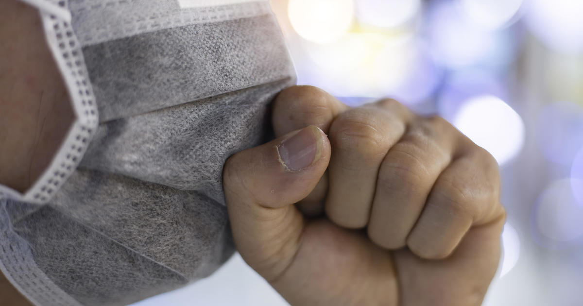 Featured image for "New Study Identifies 12 Key Symptoms of Long COVID"