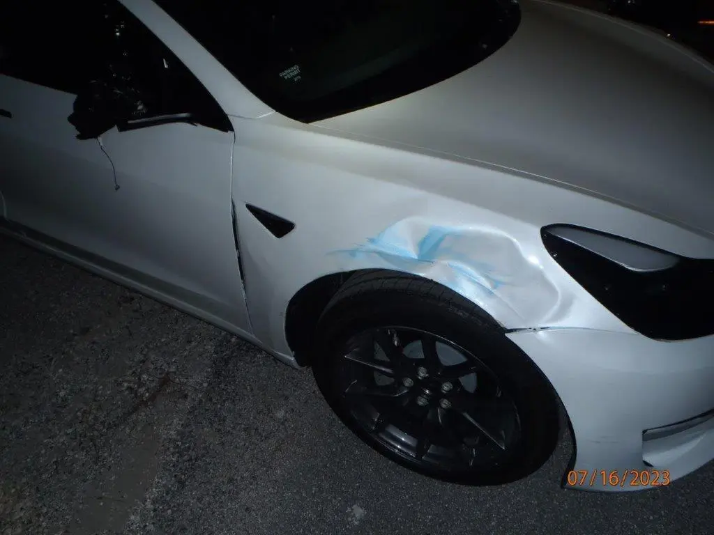 Tesla Driver Flees After Hit-and-Run on Gandy Bridge, Leaving Motorcyclist Seriously Injured