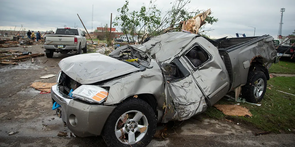Featured image for "Greenfield Tornado: EF-4 Devastation, Heroic Rescues, and Community Aid"