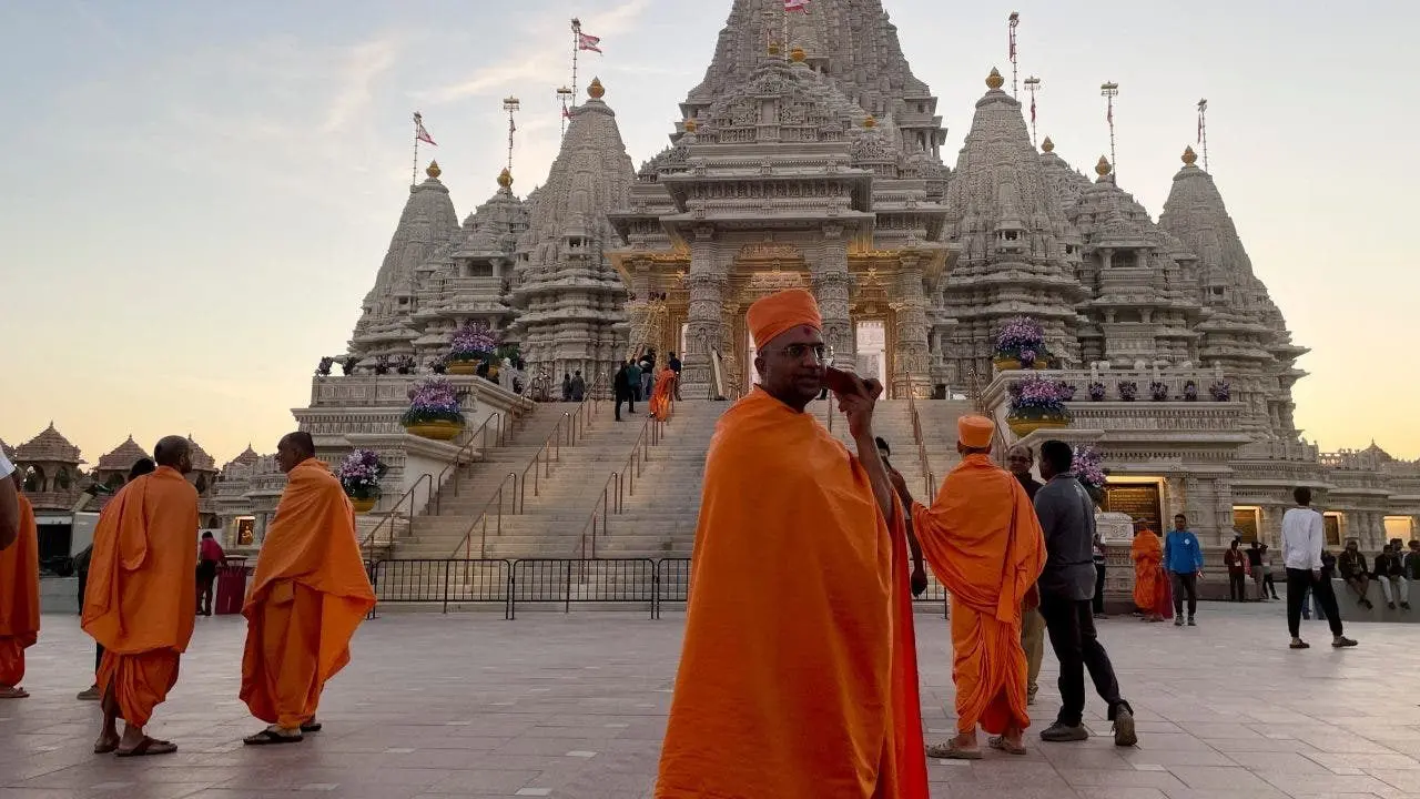"New Jersey Unveils Grandest Hindu Temple Beyond Indian Borders"