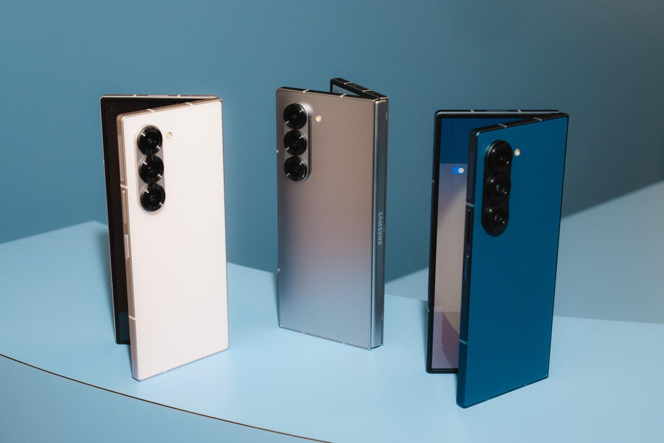 Featured image for Samsung Unveils Galaxy Z Fold 6, Flip 6, and Galaxy Ring for Pre-Order