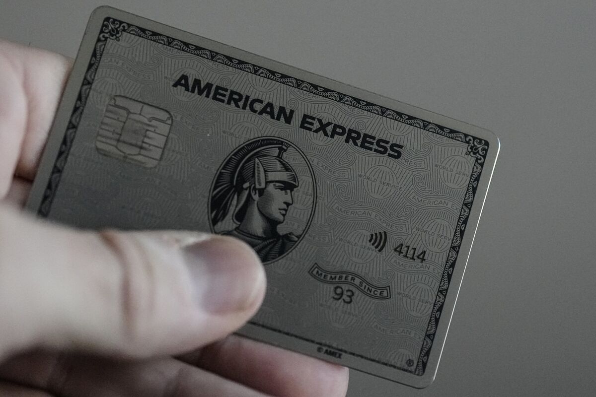 Featured image for American Express to Launch Major Upgrades to Platinum Card This Year