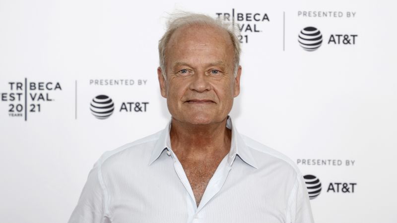 Featured image for Kelsey Grammer's BBC interview abruptly ends over Trump support