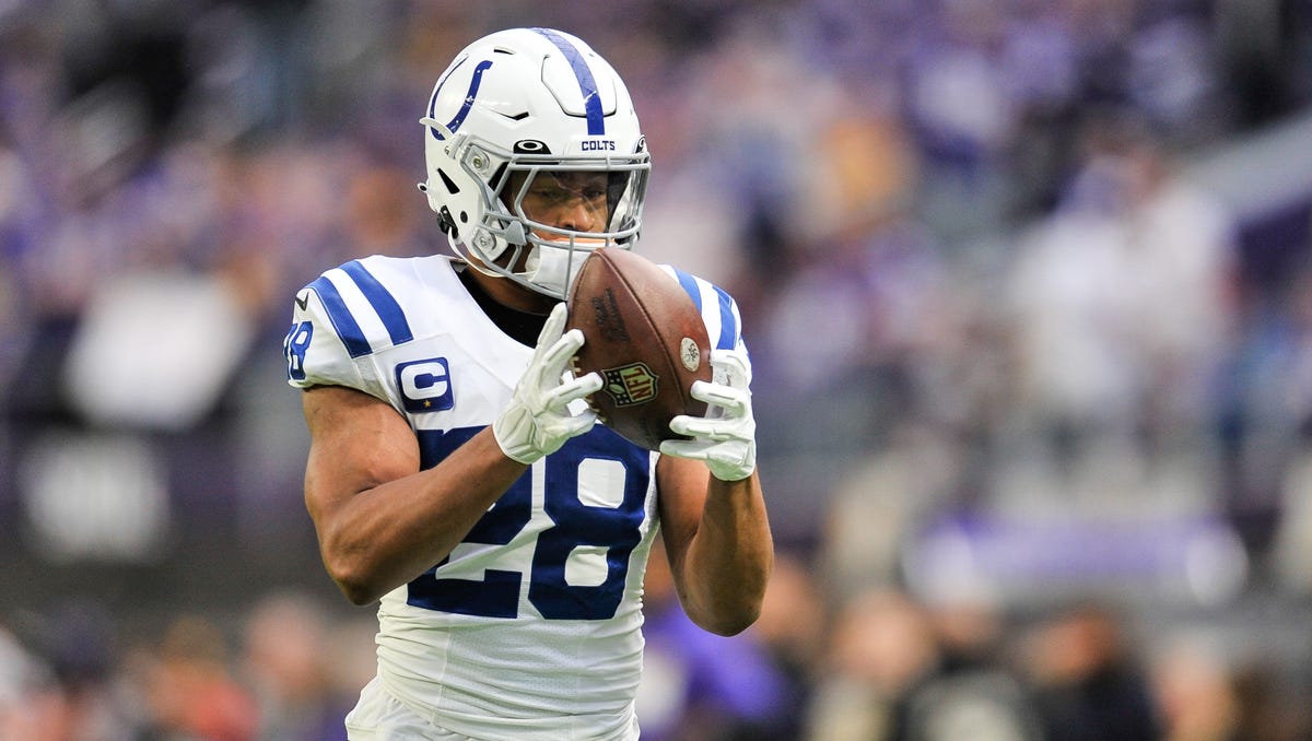 Jonathan Taylor's Trade Request Puts Colts in a Bind