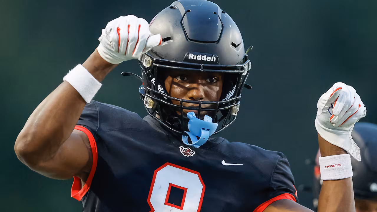 Featured image for "Star-studded showdown: Thompson vs. Central Phenix City in the 7A title game"