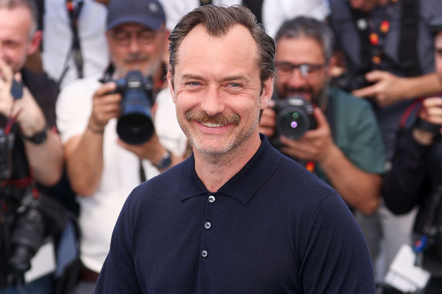 Featured image for Jude Law's Extreme Method Acting for Henry VIII Film.