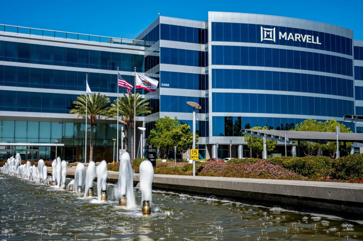 Featured image for Marvell Stock Soars on AI Demand and Record Data Center Growth