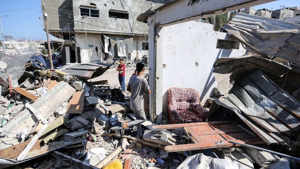 Biden's Israel-Hamas War Handling Draws Mixed Reactions