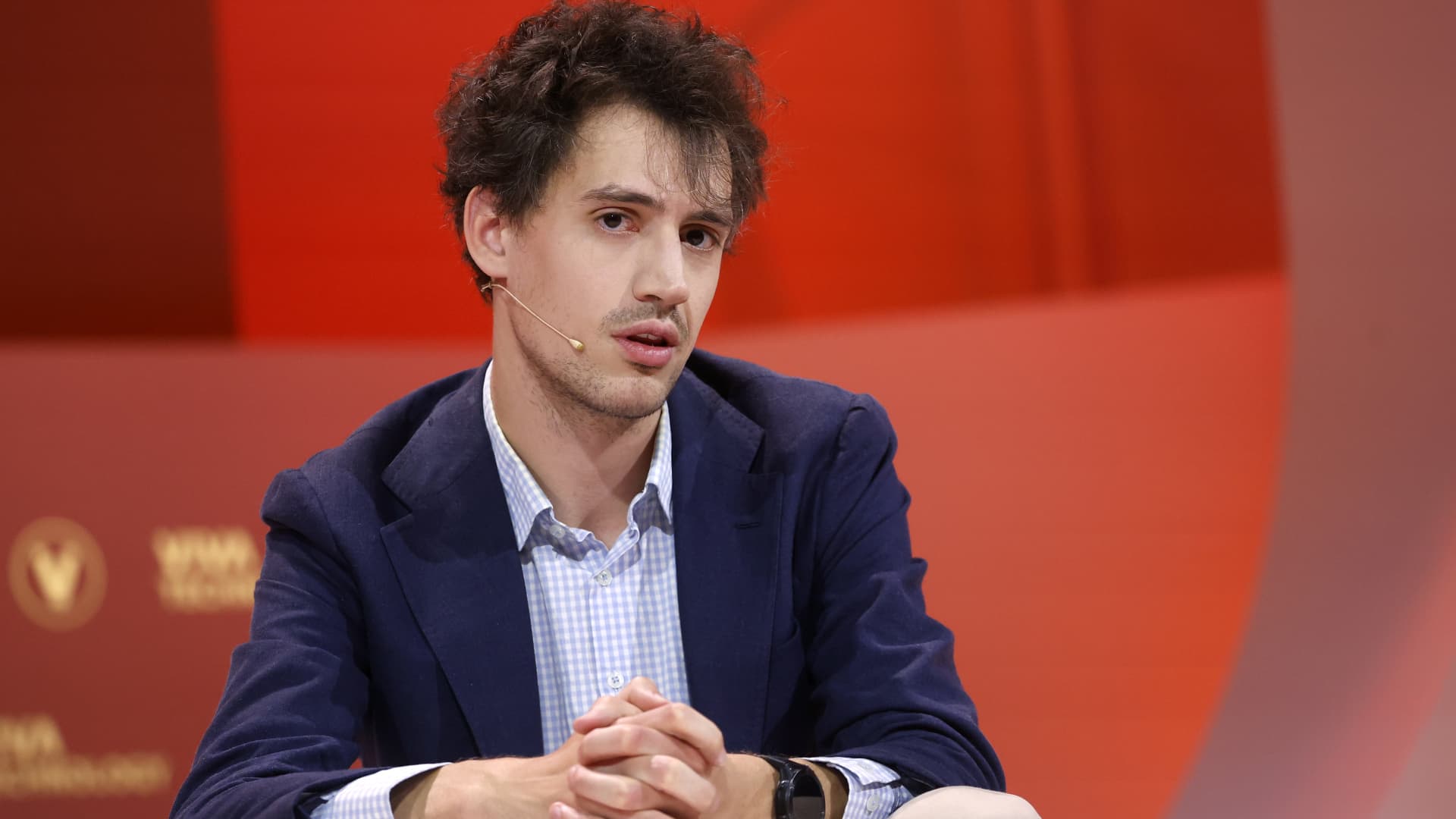 Featured image for Microsoft-backed Mistral Launches First Reasoning Model to Compete with OpenAI