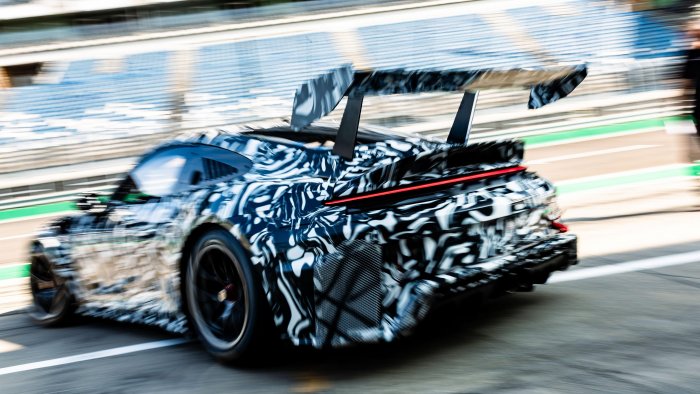 Featured image for Porsche Unveils New 992.2 911 Cup Race Car Focused on Sustainability