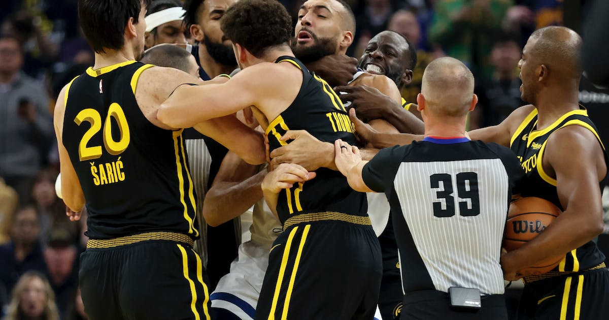 "Clown Behavior and Choke Holds: Controversial Scuffles Involving NBA Stars"