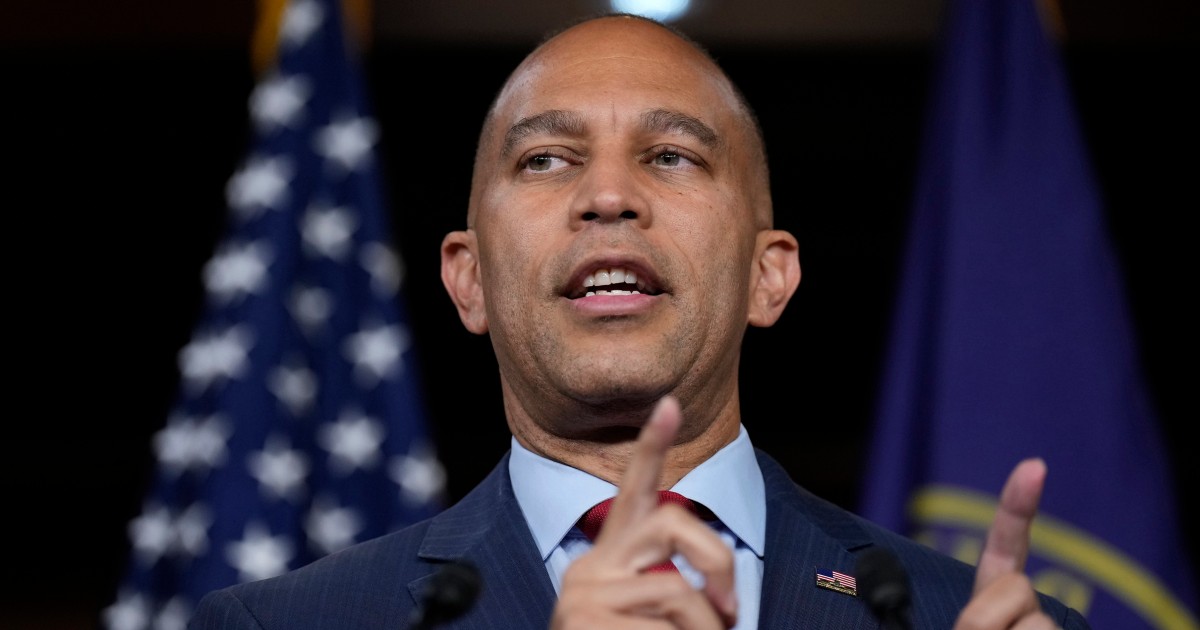House Republicans Engaged in 'Civil War' Over Shutdown Threat, Warns Hakeem Jeffries