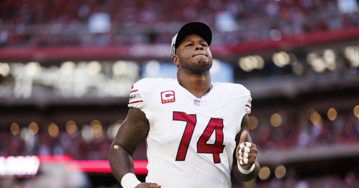 Featured image for Chiefs Bolster O-Line with Pro Bowler D.J. Humphries Signing