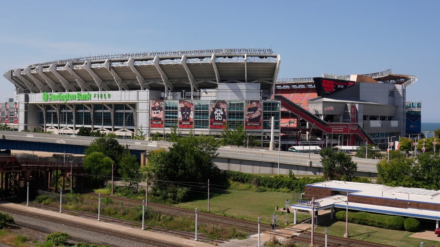 Featured image for Cleveland and Browns settle $100M, new stadium plans underway