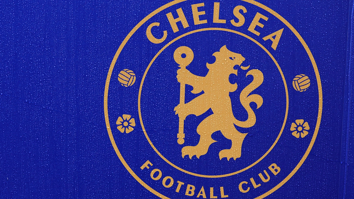 Featured image for Chelsea's Chukwuemeka and Anselmino transfer to Dortmund finalized amid sale updates