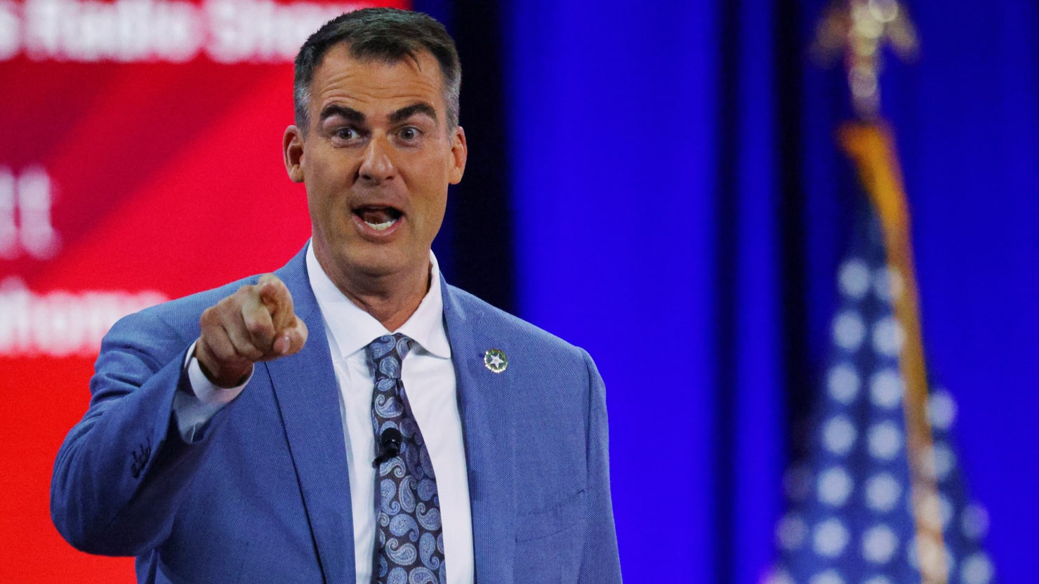 Featured image for Oklahoma Governor Stitt Takes Aim at DEI Measures in Latest Executive Order
