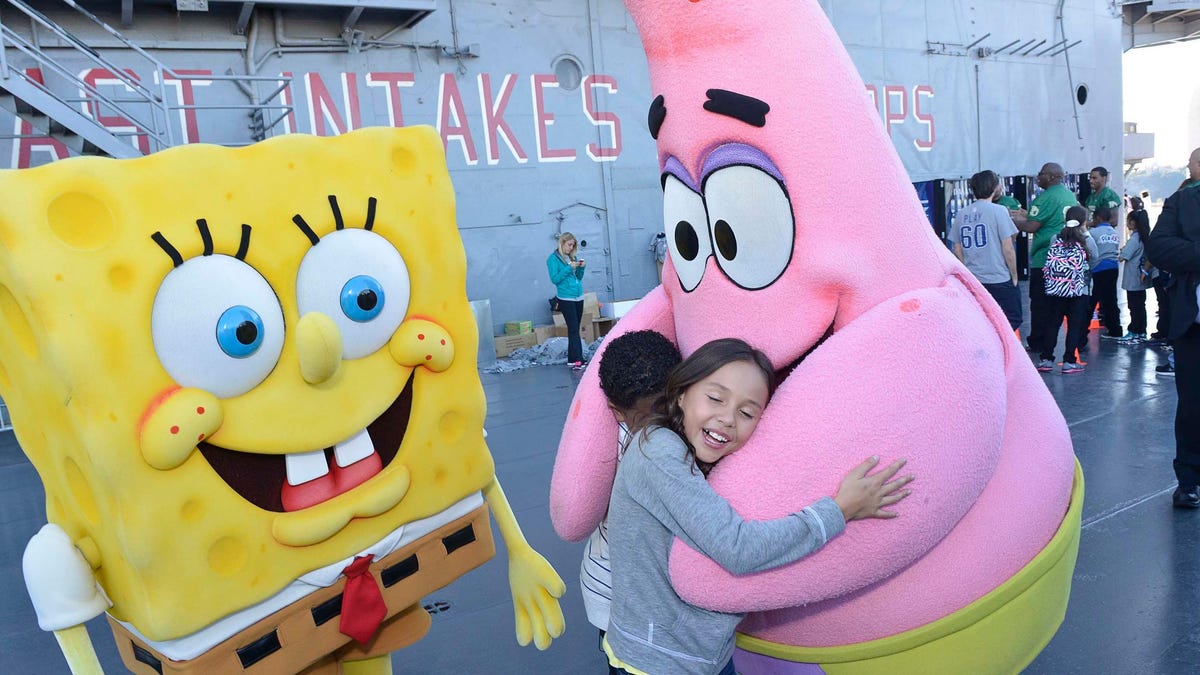 Featured image for "SpongeBob and Patrick's Electric NFL Commentary: A Super Bowl Streaming Guide"