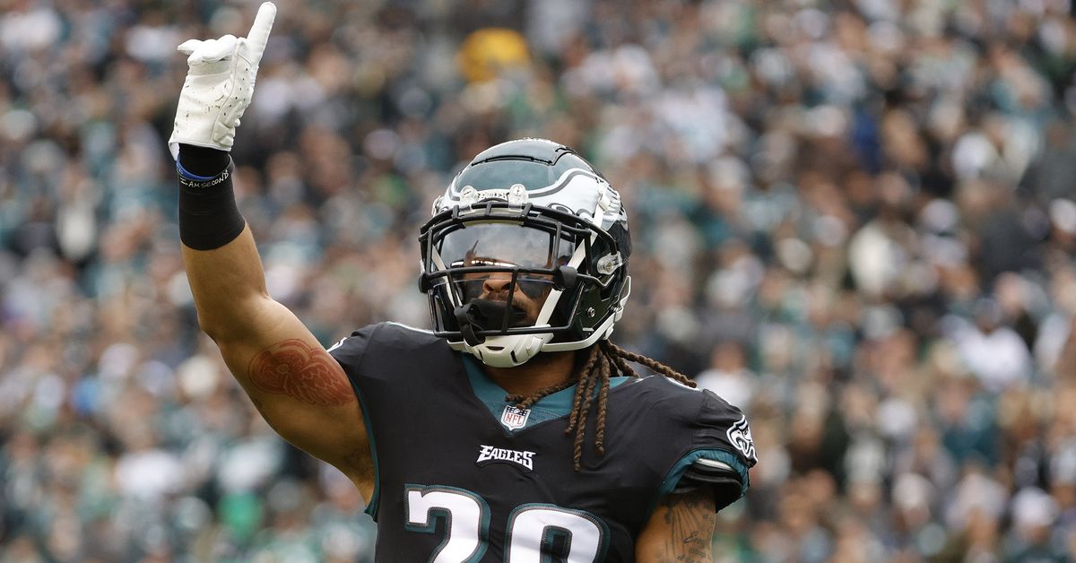 "Eagles Re-Sign Avonte Maddox to One-Year Deal"