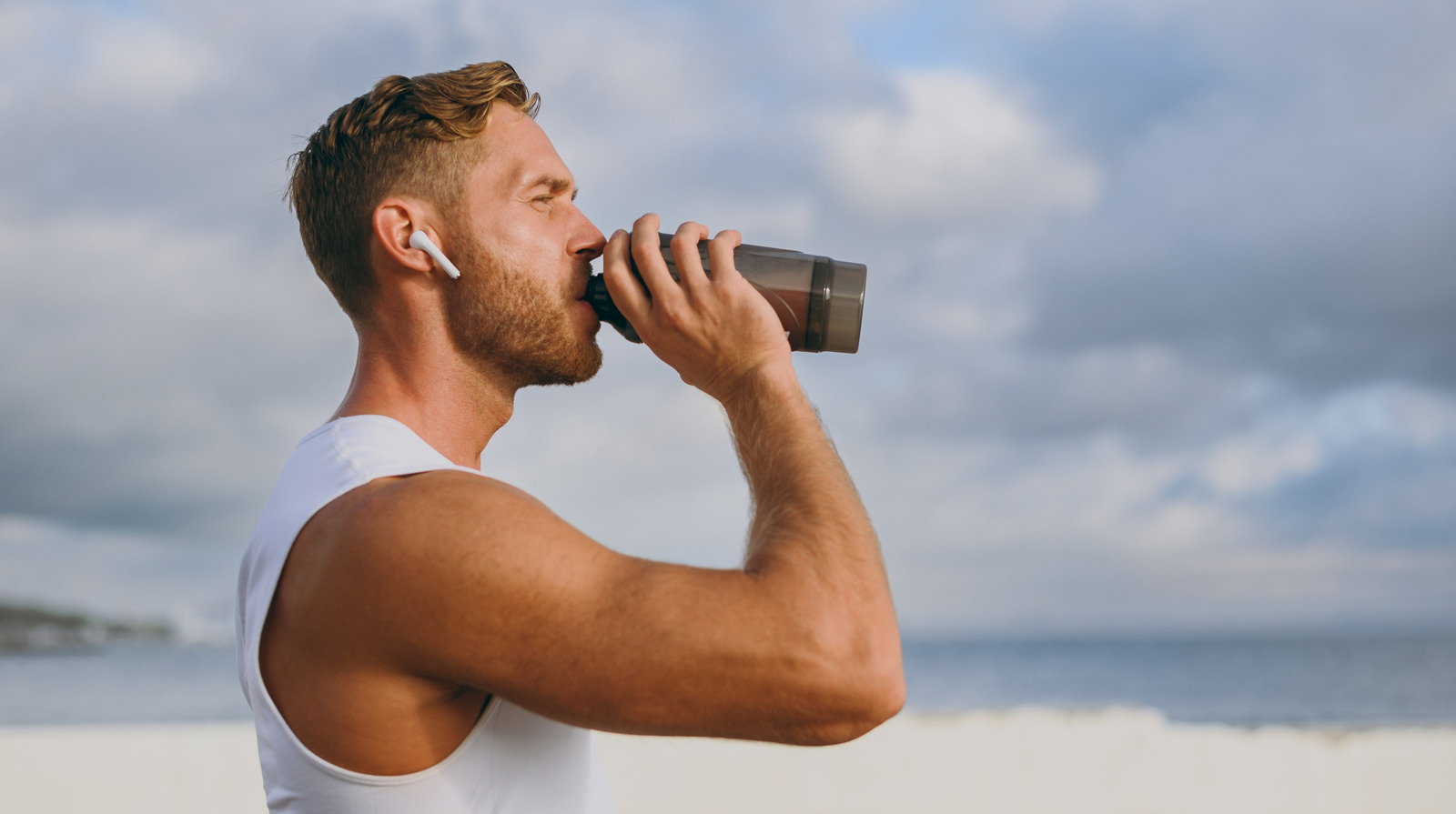 Featured image for Surprising Benefits of Mixing Protein Shakes with Milk