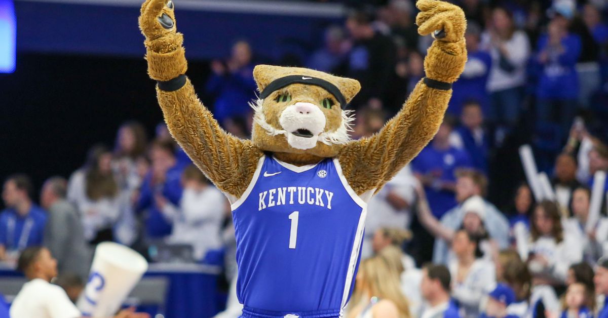 Featured image for "Kentucky Wildcats Dominate Ole Miss in Impressive Victory"