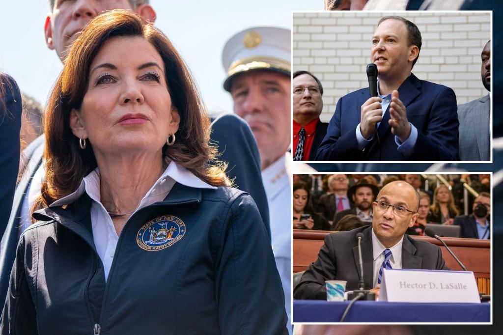 Featured image for Poll shows Gov. Hochul's favorability at all-time low after tough start in 2023.