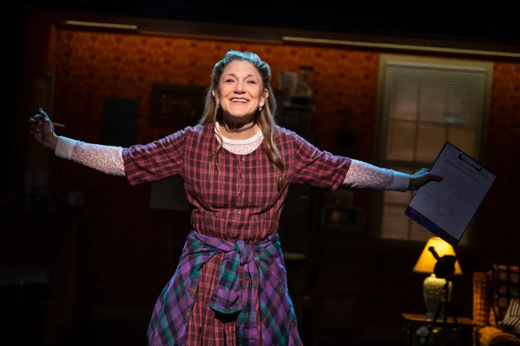 "Tony-Winning 'Kimberly Akimbo' Sets April Curtain Call on Broadway"