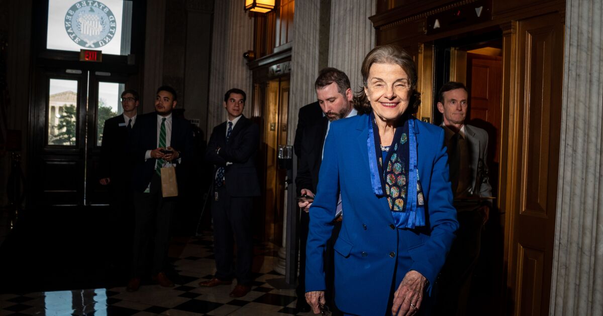 Uncertainty Surrounds Dianne Feinstein's Return to Congress