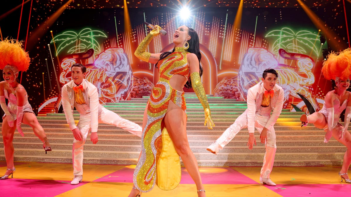 Star-Studded Finale: Katy Perry's Las Vegas Show with Orlando Bloom, Celine Dion, Meghan Markle, and Prince Harry
