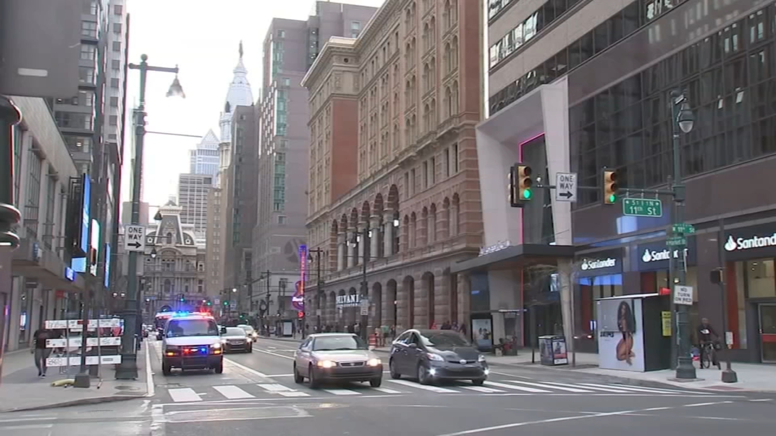 Philadelphia's Fashion District Enforces Afternoon Curfew for Minors