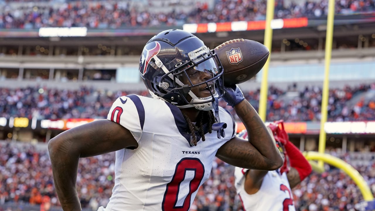 Featured image for Texans' Roster Shakeup: Shaquill Griffin In, Desmond King Elevated