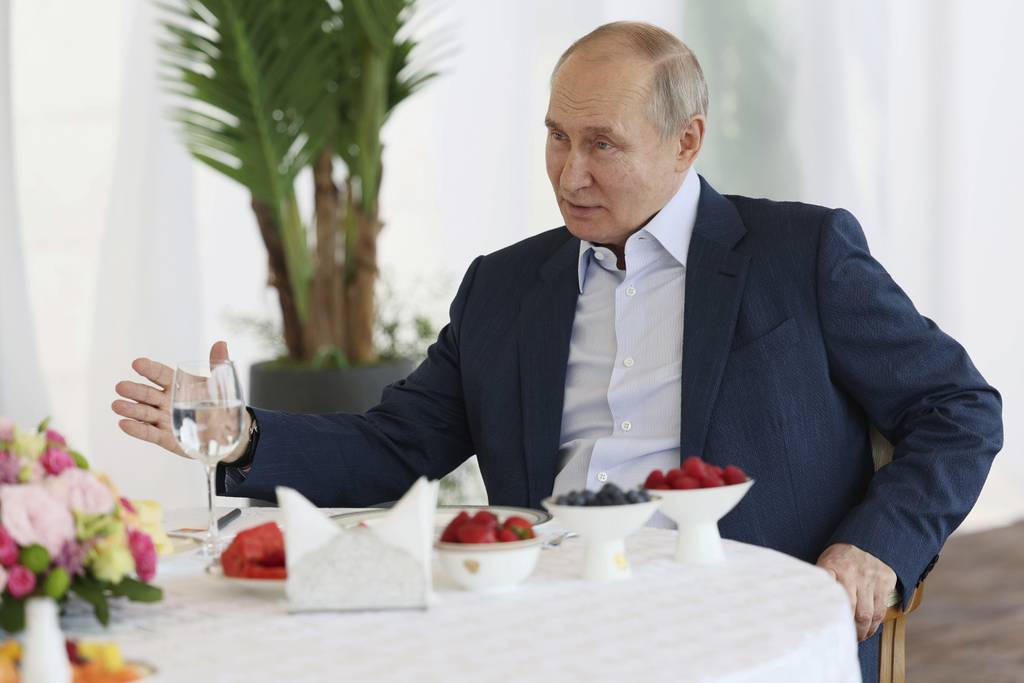 "Russia to Deploy Tactical Nuclear Weapons in Belarus by July, Putin Confirms"
